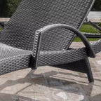 Salem Chaise longue d'extérieur en osier 2 pièces avec table d'appoint - Gris - Christopher Knight Home