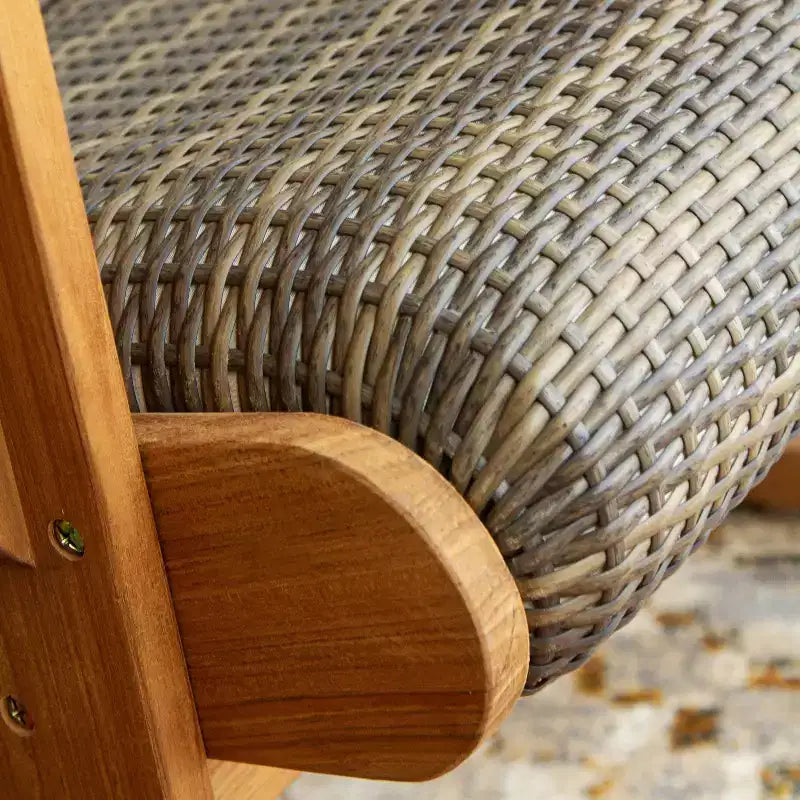 Ensemble conversationnel d'extérieur Sonoma Lane Burke 3 pièces en teck avec sièges tressés rembourrés – Idéal pour les petits espaces, finition teck brun