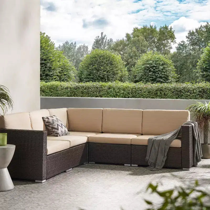 Christopher Knight Home 5pc Canapé d'angle en osier Santa Rosa pour extérieur, forme en V, Multibrun/Beige