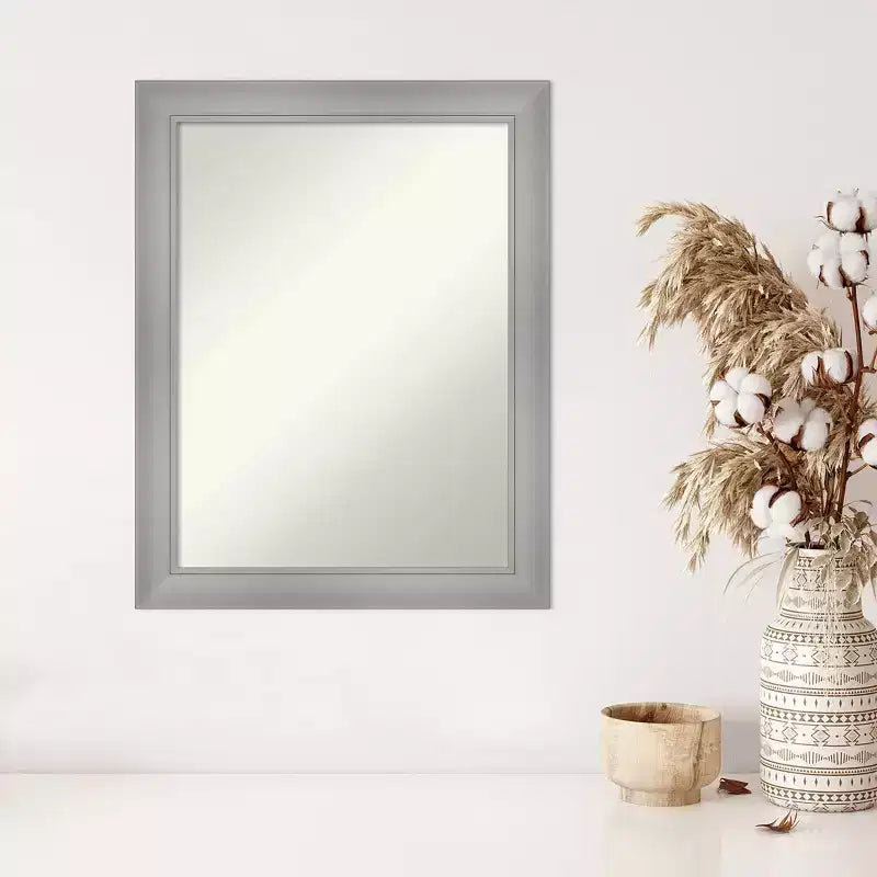 Miroir mural Flair nickel poli 22 po x 28 po sans biseau - Amanti Art : Rectangle, style moderne, matériel de montage inclus