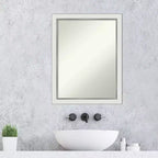 Miroir mural étroit doré Eva de 21 po x 27 po pour salle de bain - Amanti Art : Rectangulaire moderne, à fixer au mur