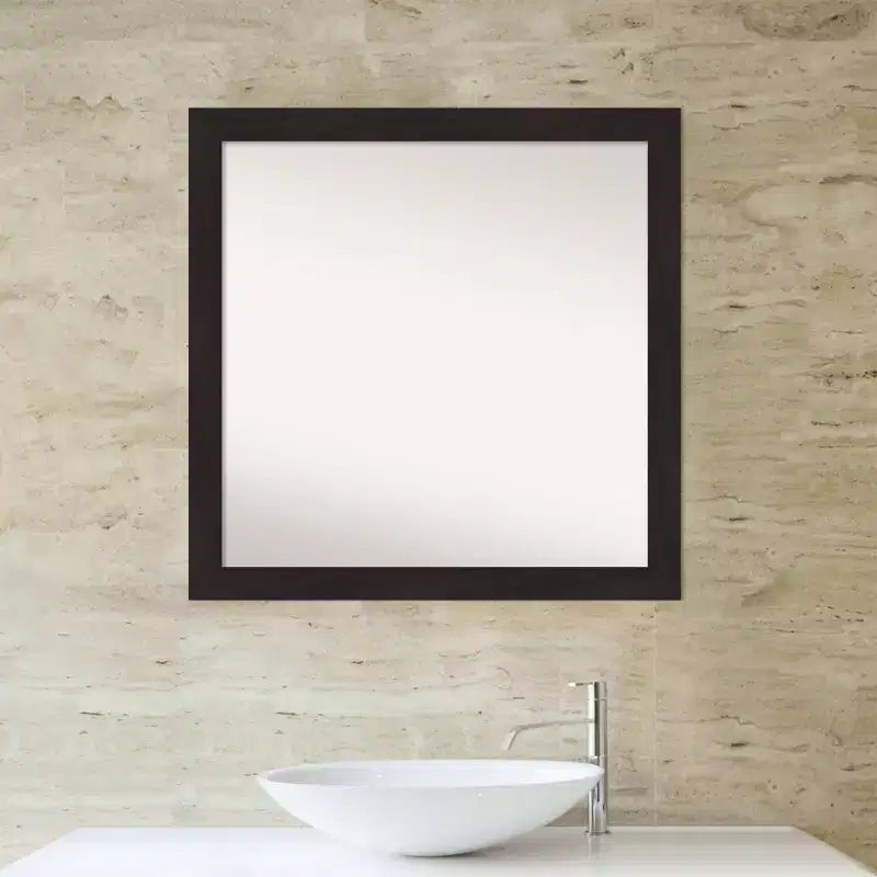 Miroir mural étroit de salle de bain 30" x 30" sans biseau, marron expresso - Amanti Art : Cadre carré moderne en polystyrène, montage mural