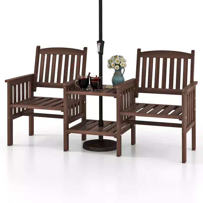 Causeuse d'extérieur Costway en bois de sapin avec table d'appoint à 2 niveaux et trou pour parasol de 5 cm marron/blanc