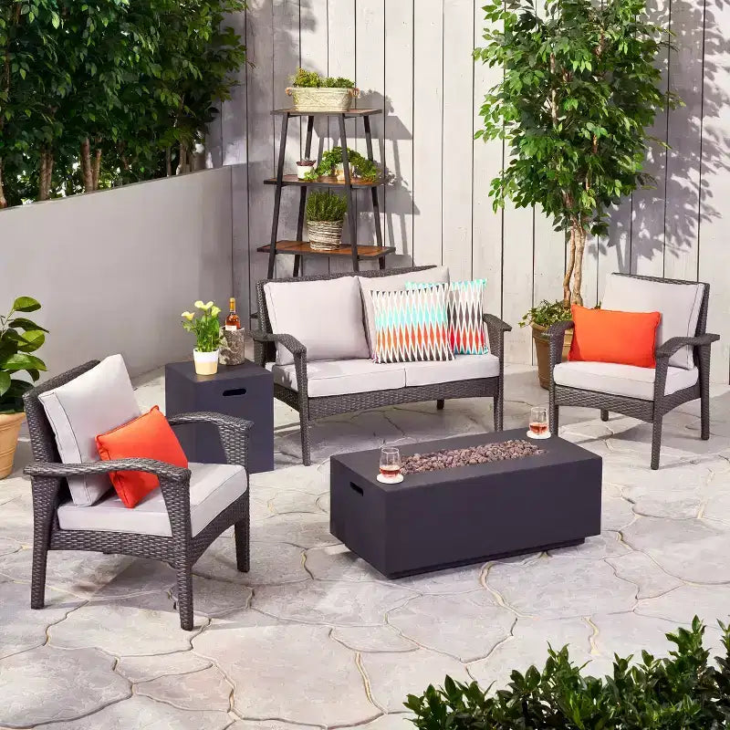 GDFStudio Lucerne Outdoor Wicker 4 Seater Chat Set with Fire Pit