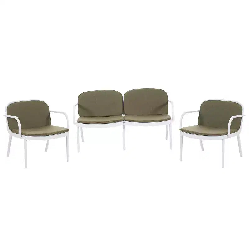 Christopher Knight Home Gunda Ensemble de salon de jardin moderne 3 pièces avec causeuse et fauteuil en polypropylène