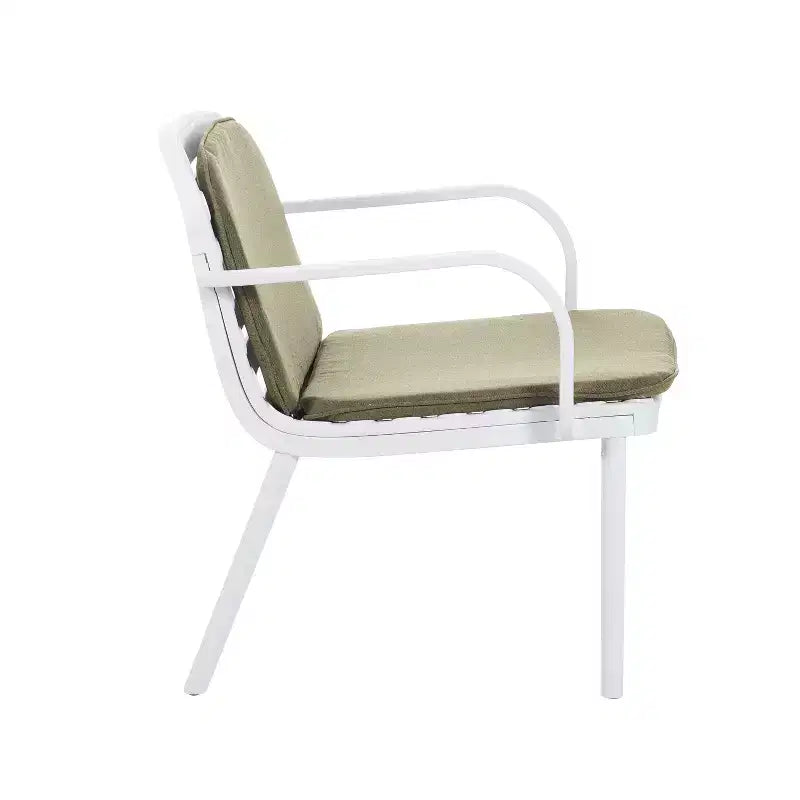 Christopher Knight Home Gunda Ensemble de salon de jardin moderne 3 pièces avec causeuse et fauteuil en polypropylène