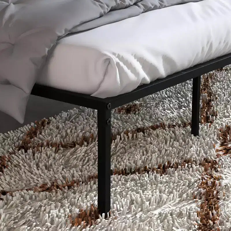 Cadre de lit double en métal Acekool, plateforme de 40,6 cm de haut, support robuste de 453,6 kg, pas besoin de sommier, espace de rangement, lattes en acier robustes, noir