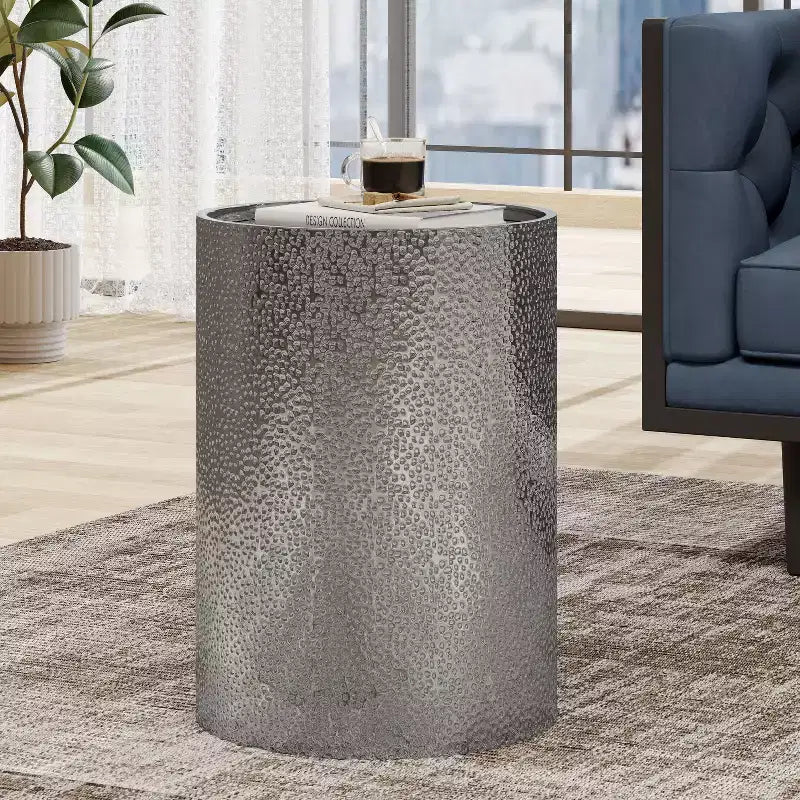 Table d'appoint ronde moderne en fer martelé Geyer de GDFStudio