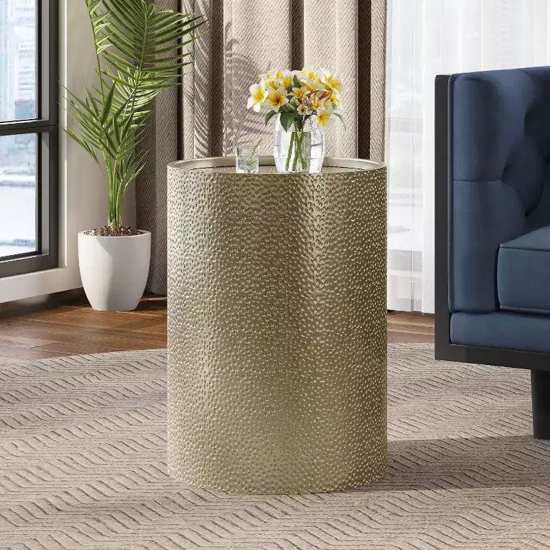GDFStudio Geyer Modern Hammered Iron Round Accent Table