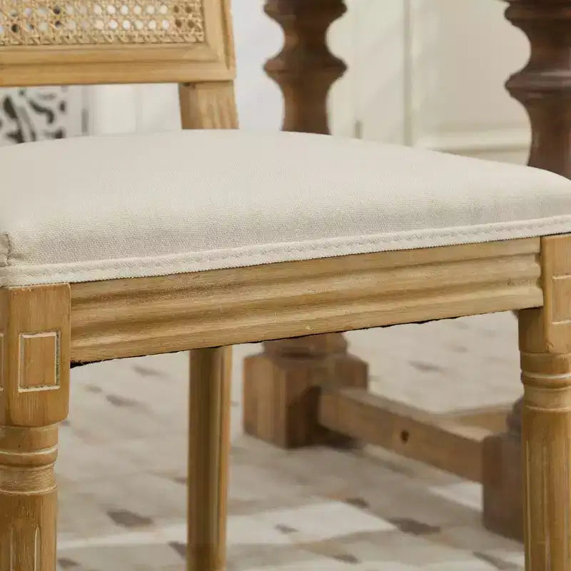 Lot de 2 chaises de salle à manger avec structure en bois d'hévéa, dossier en rotin rustique/capitonné - ModernLuxe