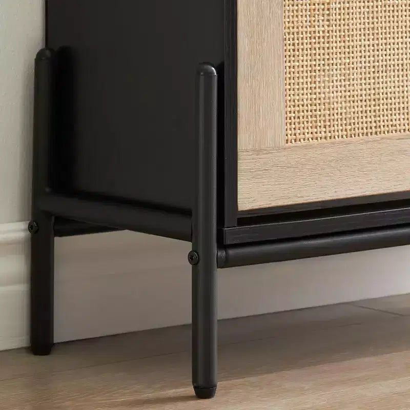 Meuble de rangement pour chaussures avec 2 portes abattantes et tiroirs, organisateur de chaussures en rotin naturel avec pieds en métal et étagère réglable, sur pied pour entrée