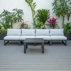 LeisureMod Chelsea Ensemble de 5 pièces de patio d'extérieur avec table basse – Structure en aluminium noir, coussins, résistant aux intempéries