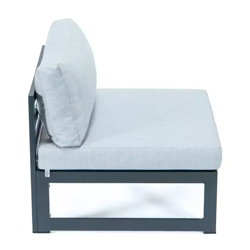 LeisureMod Chelsea Ensemble de 5 pièces de patio d'extérieur avec table basse – Structure en aluminium noir, coussins, résistant aux intempéries