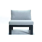 LeisureMod Chelsea Ensemble de 5 pièces de patio d'extérieur avec table basse – Structure en aluminium noir, coussins, résistant aux intempéries