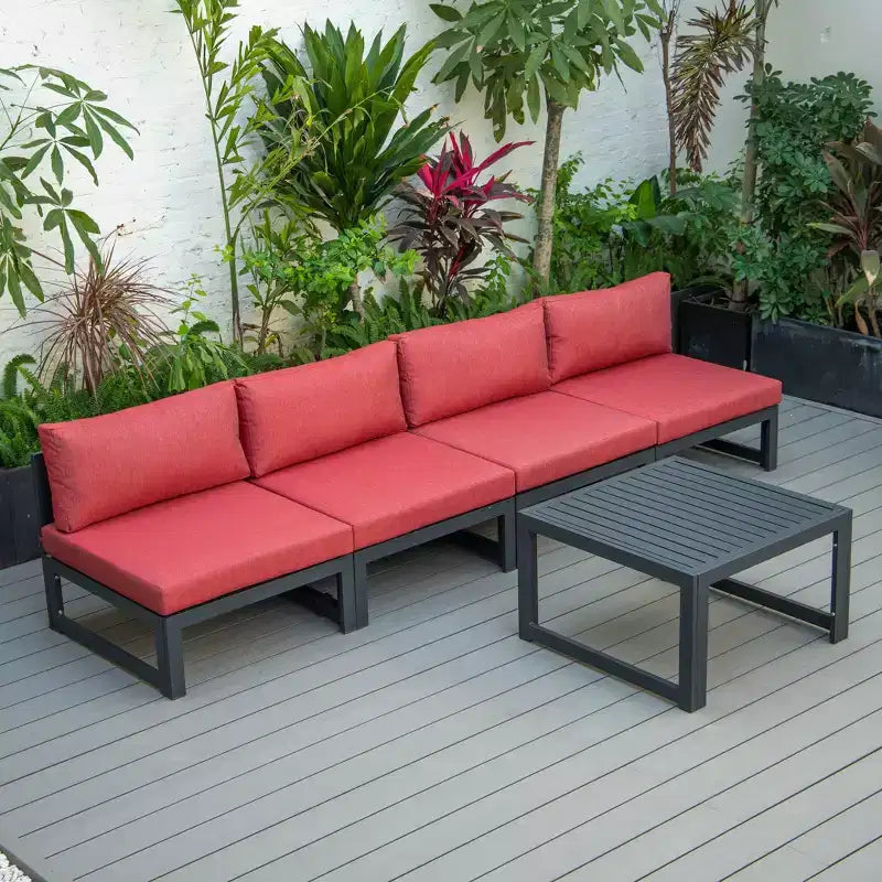LeisureMod Chelsea Ensemble de 5 pièces de patio d'extérieur avec table basse – Structure en aluminium noir, coussins, résistant aux intempéries