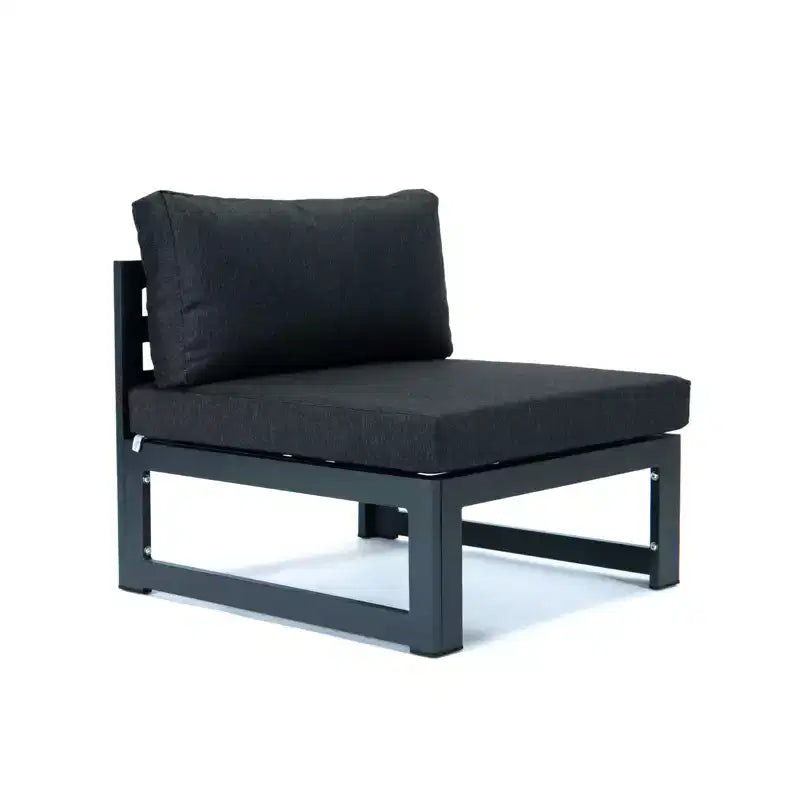 LeisureMod Chelsea Ensemble de 5 pièces de patio d'extérieur avec table basse – Structure en aluminium noir, coussins, résistant aux intempéries