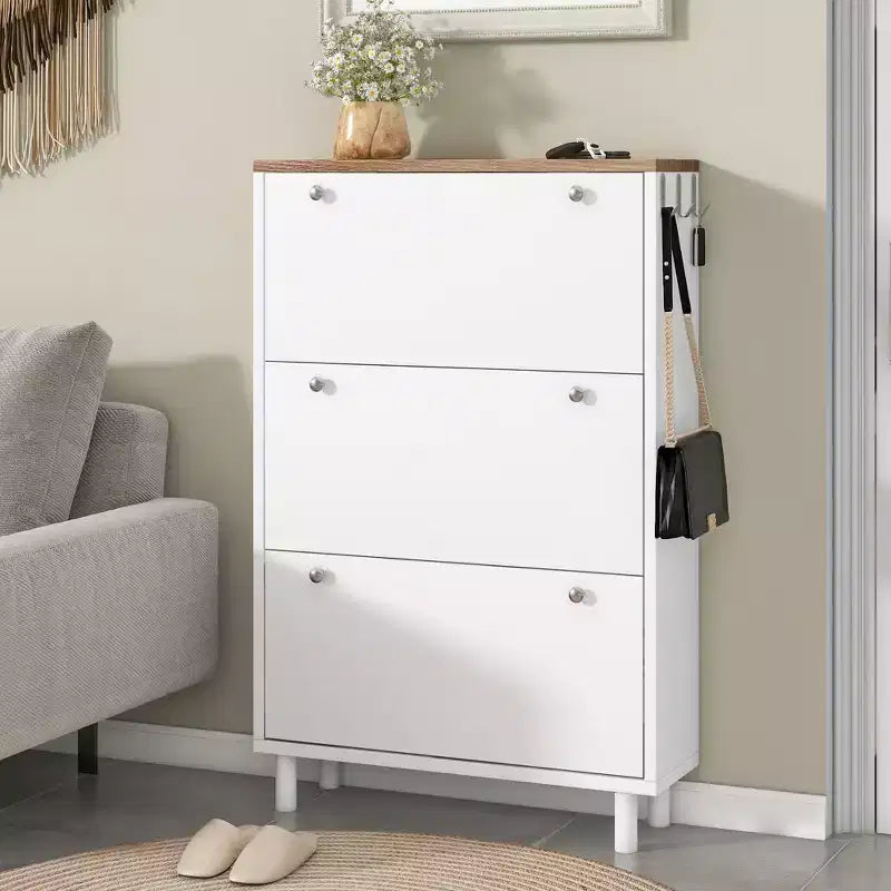 Meuble à Chaussures Minimaliste Okak, Organiseur de Chaussures Autonome avec 3 Tiroirs Basculants, Armoire à Chaussures pour Entrée, Salon, Couloir