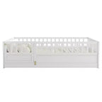 Lit double Bellemave, construction avec barrière de sécurité très haute, porte, lit de plancher Montessori en bois, blanc