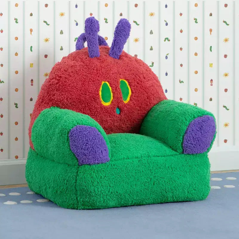 Le fauteuil douillet La chenille qui fait des trous