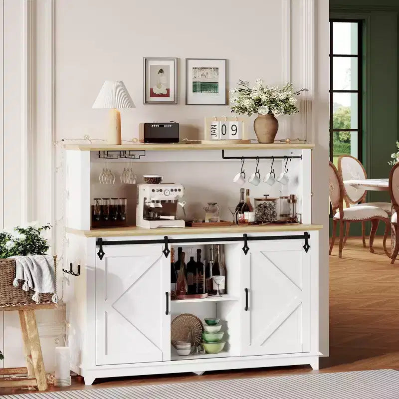 55" Meuble de bar à café de ferme avec lumières - Grand buffet avec portes coulissantes, étagère à vin, étagères réglables pour cuisine, salle à manger