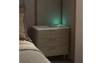 Table de chevet moderne TUYOHW avec station de charge et veilleuse à commande vocale, table d'appoint multi-rangements avec armoire de rangement pour chambre à coucher