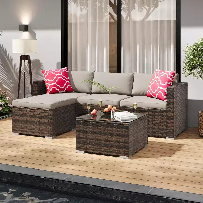 Ensemble de 5 pièces de canapé sectionnel d'extérieur en rotin de polyéthylène résistant aux intempéries - Coussins épais, pouf, table basse en verre, canapé modulable pour jardin