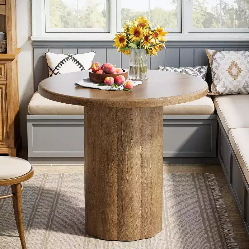 Lantine 31.5-Inch Round Dining Table for 2-4 People, Small Kitchen Table with Sturdy Base for Dining Room, Living Room (Brown)