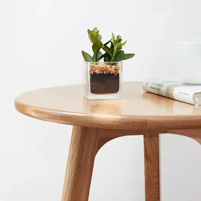 100% Natural Solid Oak Wood Round End Table, Three-Legged Side Coffee Table Bedside Table for Living Room Bedroom