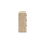 Commode beige Sanginlane de Signature Design by Ashley