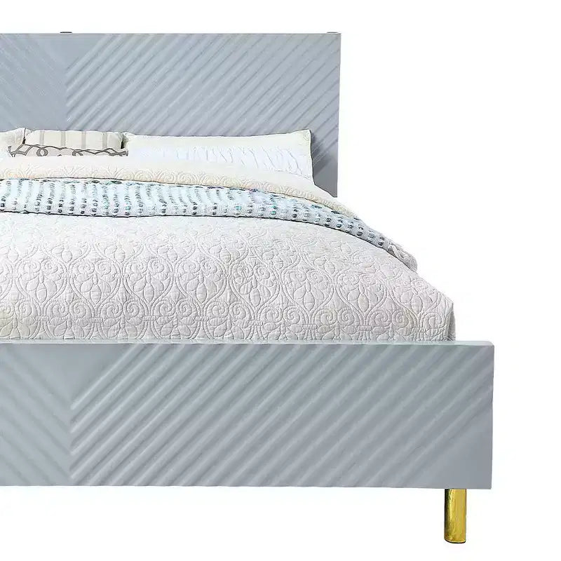 Acme Furniture Queen Gaines Bed Gray High Gloss Finish