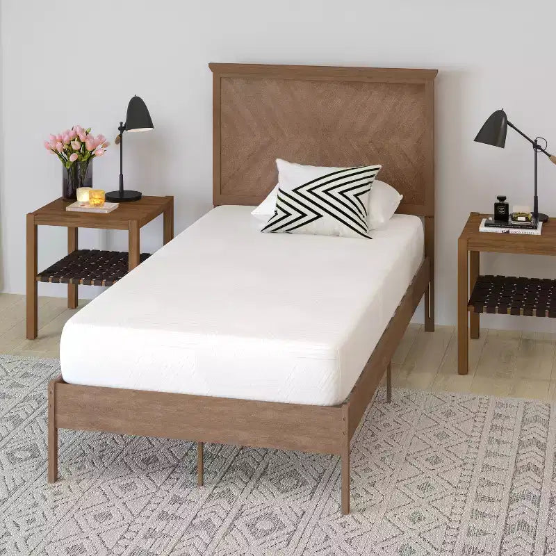 Matelas en mousse à mémoire de forme Merrick Lane CertiPUR-US infusé de charbon de bois et de gel rafraîchissant au thé vert