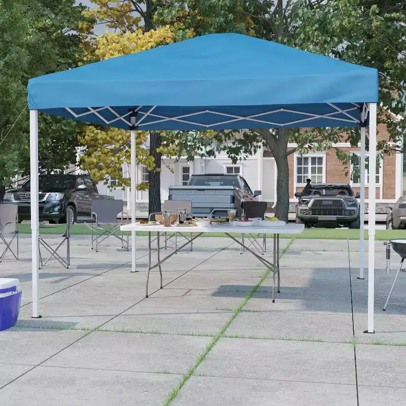 Ensemble tente d'extérieur/de hayon Emma et Oliver avec auvent pop-up et sac de transport et table pliante avec poignée de transport