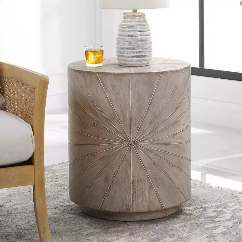 Table d'appoint en bois éclat d'étoile Uttermost Starshine 20 1/2 po, gris chaud