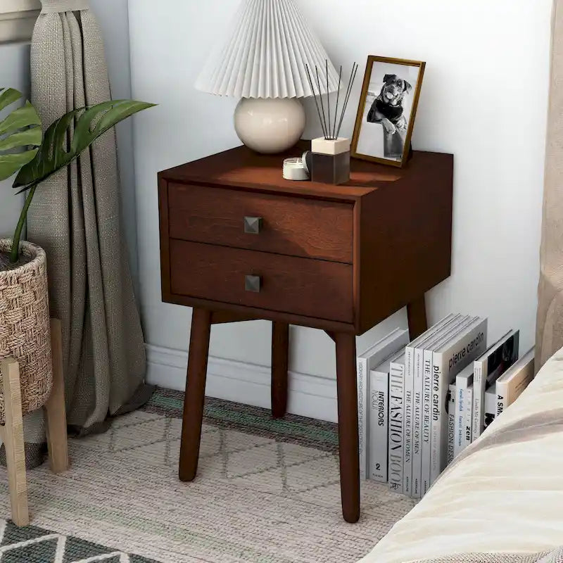 Table de chevet compacte à 2 tiroirs en bois style moderne du milieu du siècle DH BASIC par Denhour