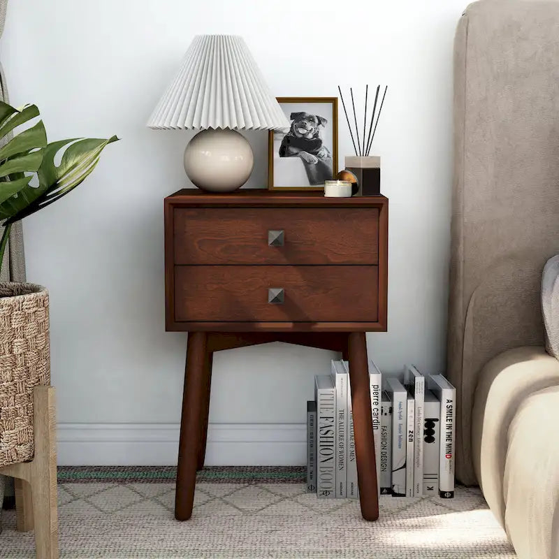 Table de chevet compacte à 2 tiroirs en bois style moderne du milieu du siècle DH BASIC par Denhour