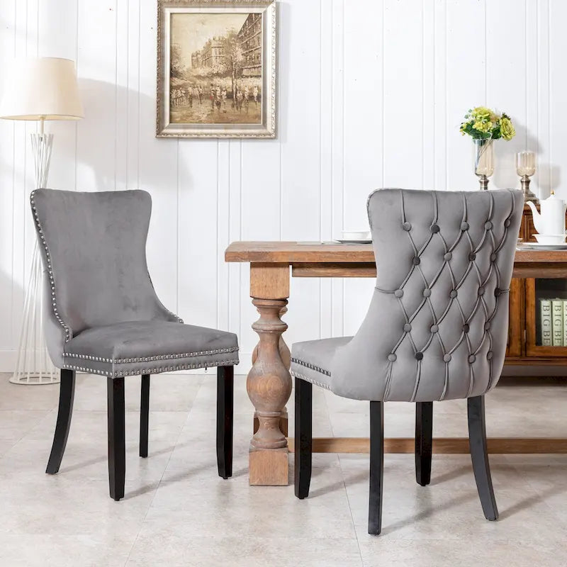 Chaise de salle à manger A&A Furniture à dossier haut et accoudoirs rembourrés