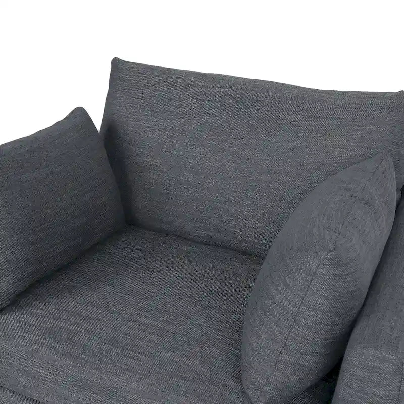 Fauteuil club capitonné Gould avec coussins décoratifs par Christopher Knight Home