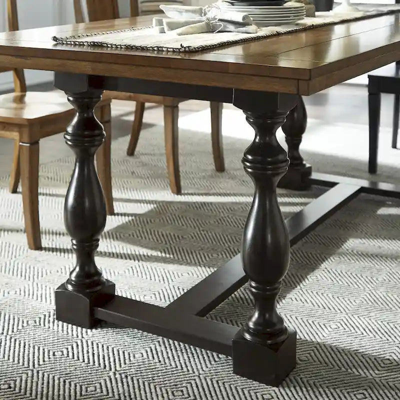 Table à manger en chêne Eleanor de 78 pouces avec piètement tréteau à pieds tournés par iNSPIRE Q Classic