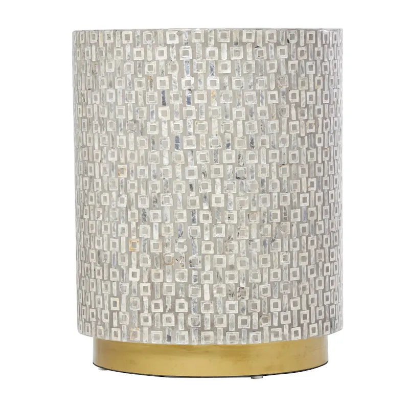 Table d'appoint en nacre avec base dorée et motifs géométriques - Blanc, Gris ou Noir - Roche River Decor