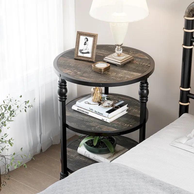 Table d'appoint ronde avec étagère de rangement et cadre métallique de style industriel
