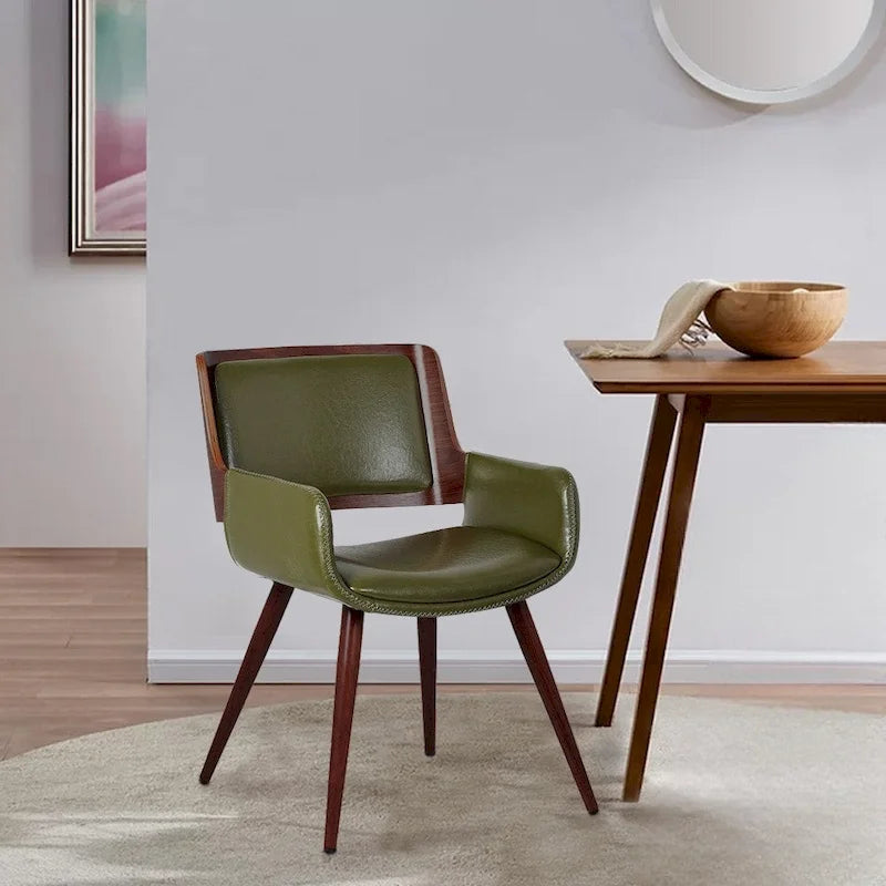 Chaise de salle à manger en similicuir de style milieu de siècle Carson Carrington Kjerringvag avec pieds en métal