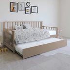Lit de repos classique en bois de taille double CraftPorch avec lit gigogne