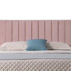 Lit plateforme rose capitonné de style moderne du milieu du siècle
