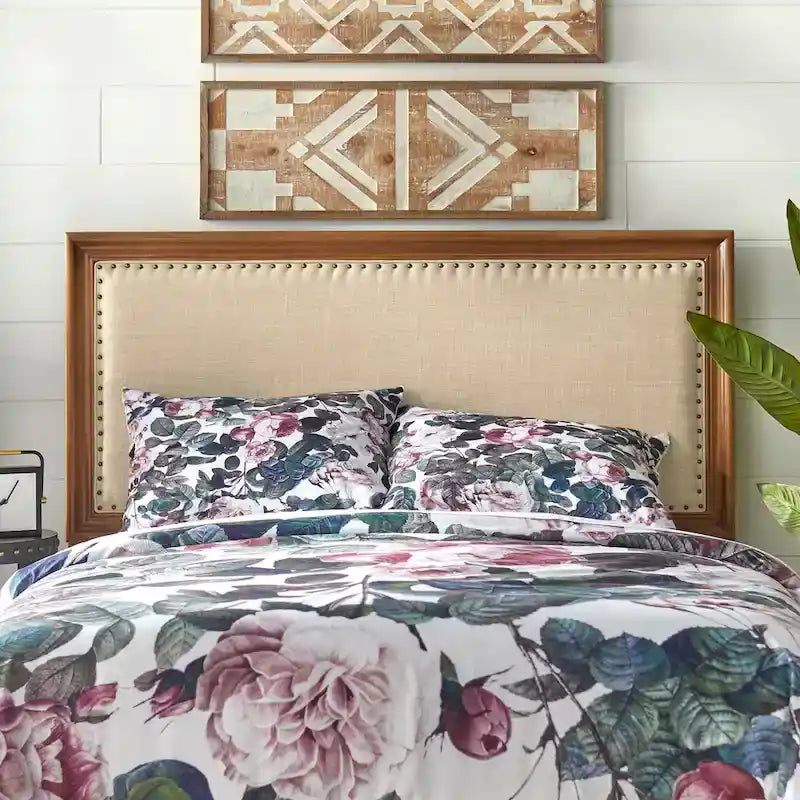 Lit plateforme rembourré Queen Shaye de Simple Living