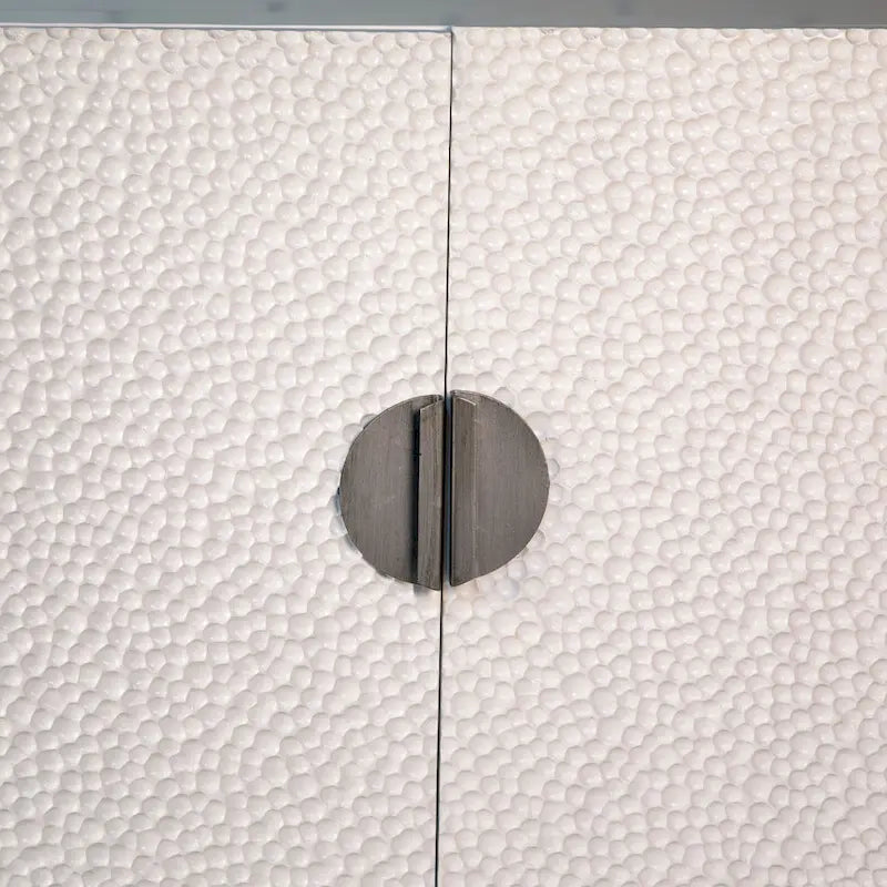 Bahut contemporain Cordilia 79 po en pin recyclé blanc et fer à 4 portes