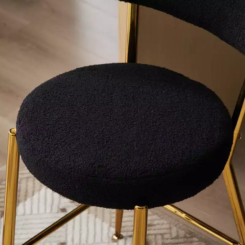 HOMLUX Lot de 4 tabourets de bar 24,8" Chaise de salle à manger hauteur comptoir de pub avec pieds dorés, Blanc/Noir