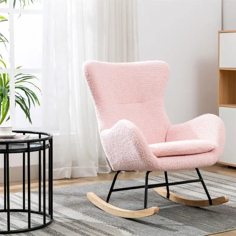 Fauteuil à bascule en tissu rembourré avec dossier haut et accoudoirs
