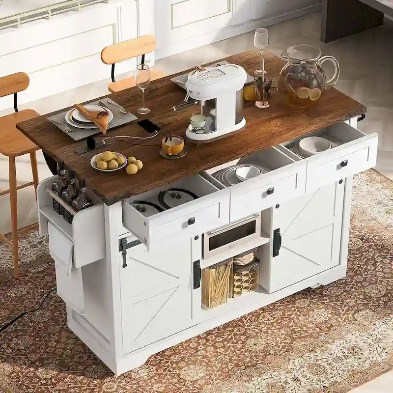 Meuble d'îlot de cuisine de style campagnard avec roulettes et prise de courant