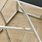 Table d'appoint en verre trempé avec cadre métallique et espace de rangement