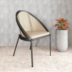 Chaise de salle à manger urbaine moderne et élégante avec assise en cuir et dossier en osier pour la salle à manger et la cuisine